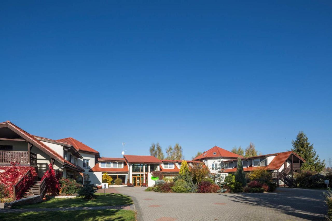 Noce I Dnie Hotel Postolowo Ngoại thất bức ảnh